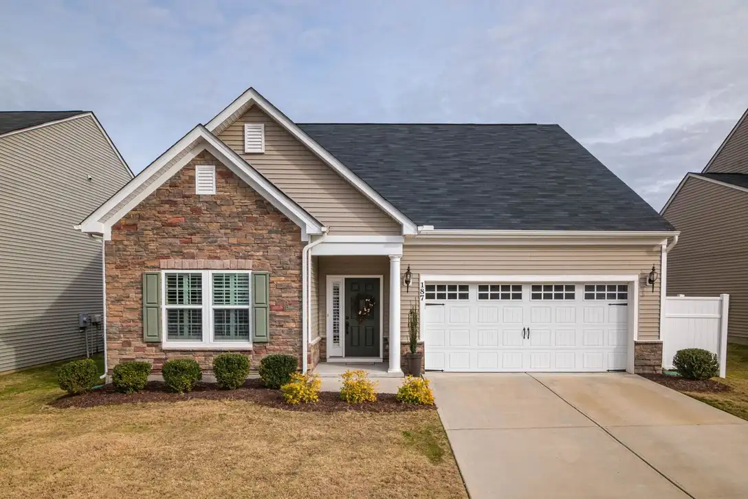 Roofing work — roofing company